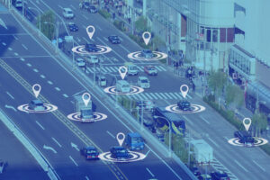 Fahrzeugverfolgung in Echtzeit mit GPS-Ortungsmarkern auf städtischer Straße